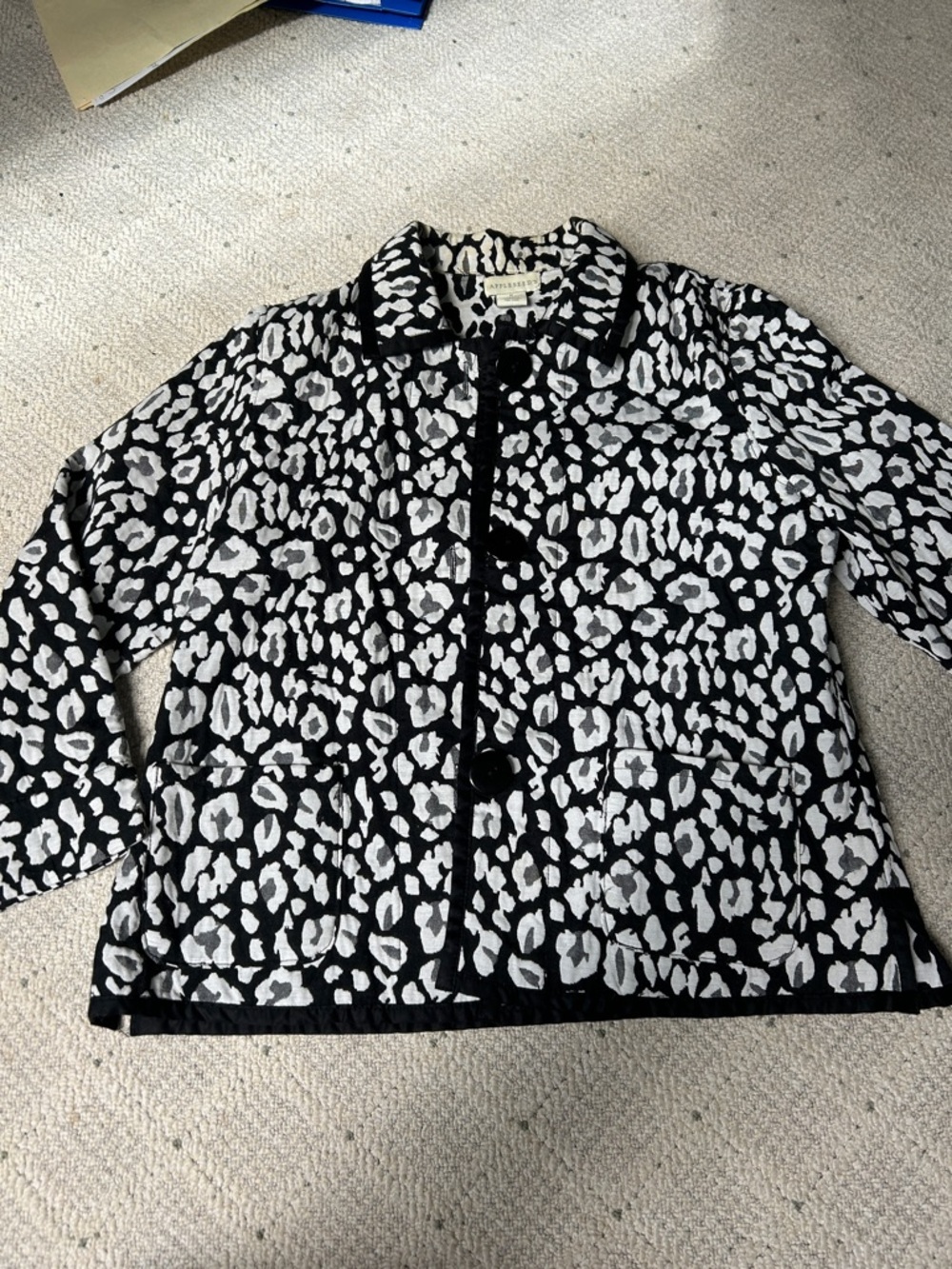 Appleseed Women's Black & White Leopard Print Jacket